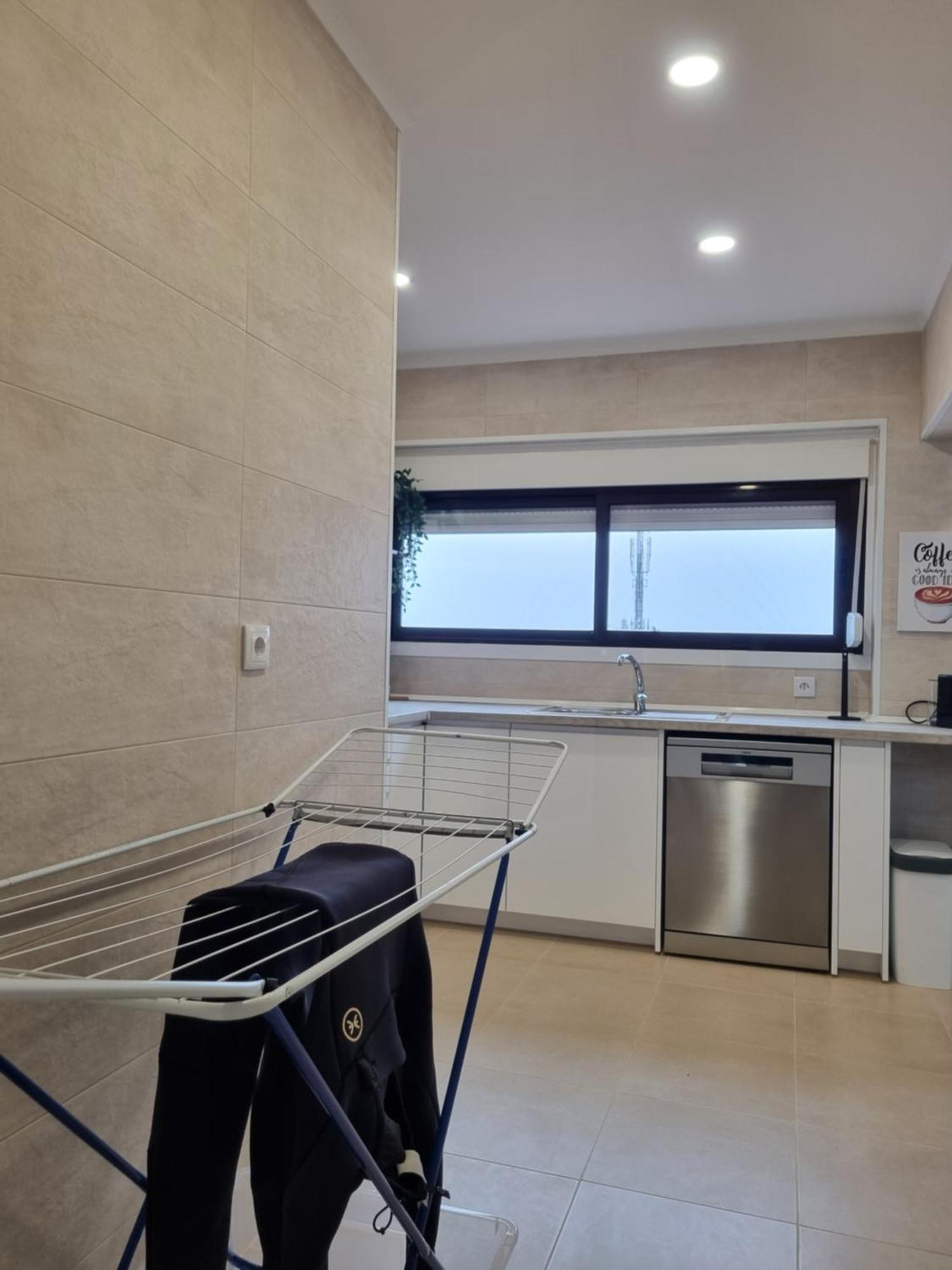 Beach Apartment W/Ocean View Costa da Caparica Exterior foto